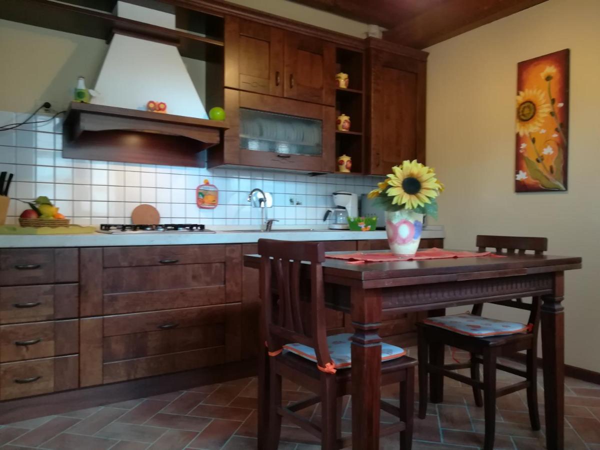 Apartments Borgo Toscano Гамбасси-Терме Экстерьер фото