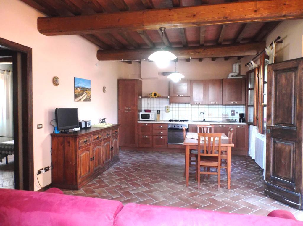 Apartments Borgo Toscano Гамбасси-Терме Номер фото